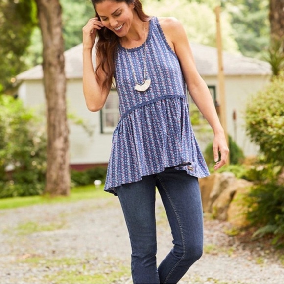 Matilda Jane Beyond the Horizon Blue Floral Racerback Tank Top, Size Medium - Picture 1 of 9